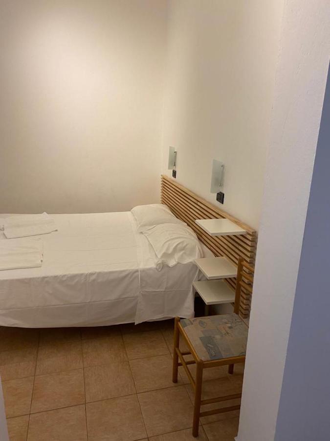 אלביסולה מרינה Hotel Nuovo Metropol מראה חיצוני תמונה