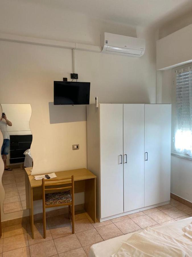 אלביסולה מרינה Hotel Nuovo Metropol מראה חיצוני תמונה