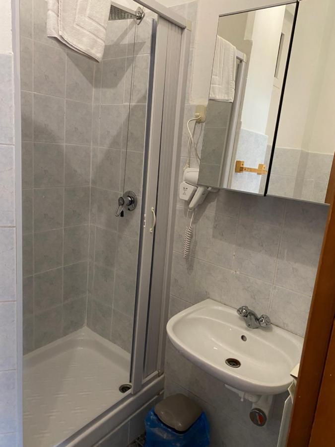 אלביסולה מרינה Hotel Nuovo Metropol מראה חיצוני תמונה